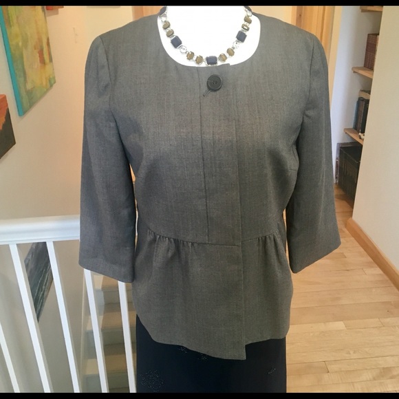 COPY - J. Crew Gray Suiting Peplum Blazer - Picture 6 of 13